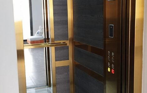 Private villa – Wooden decoration