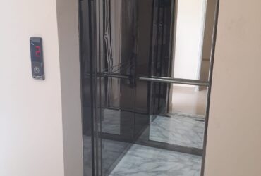 Private Villa , Black Stainless Decoration